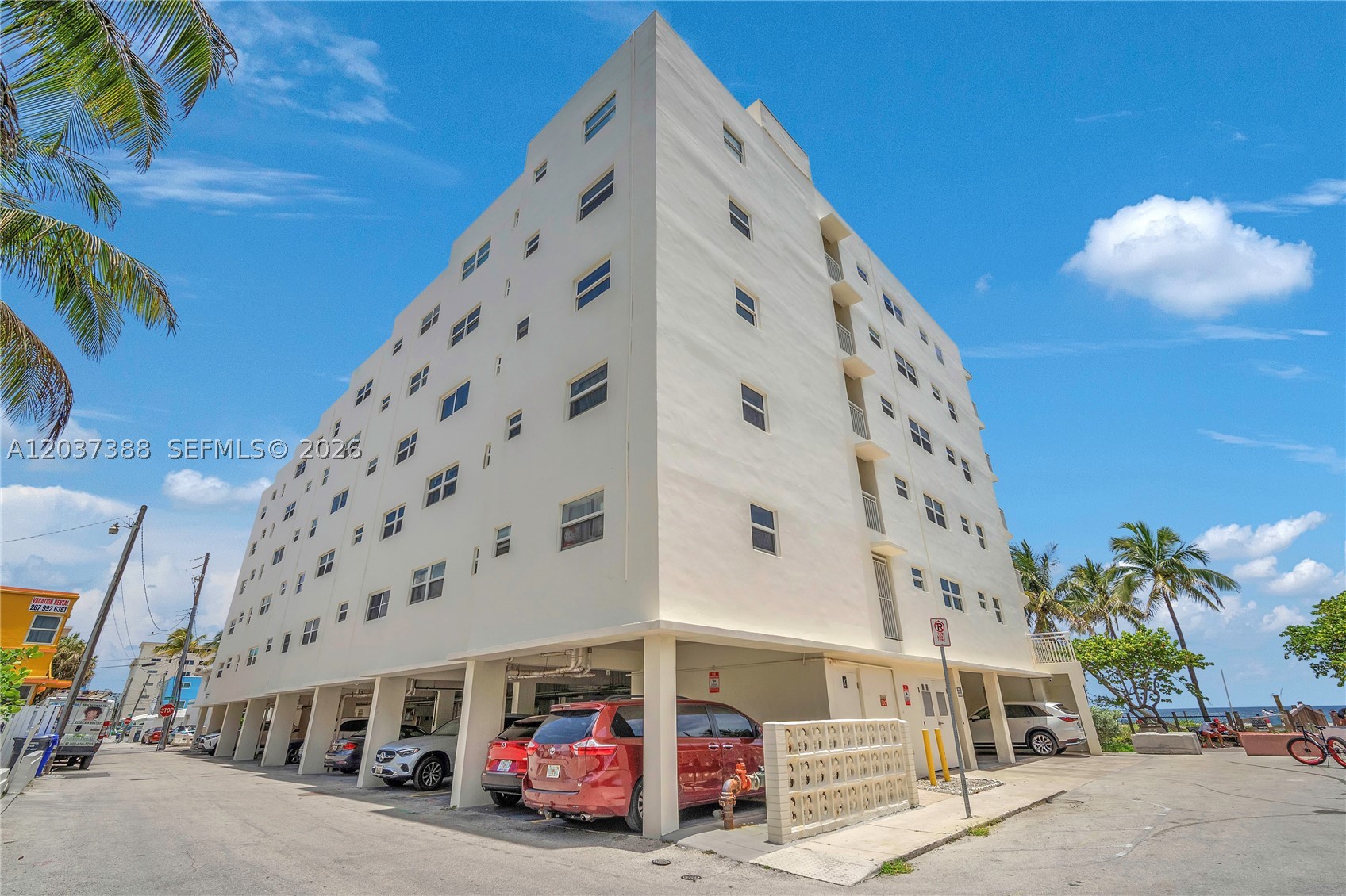 901 S Surf Rd 506 — photo