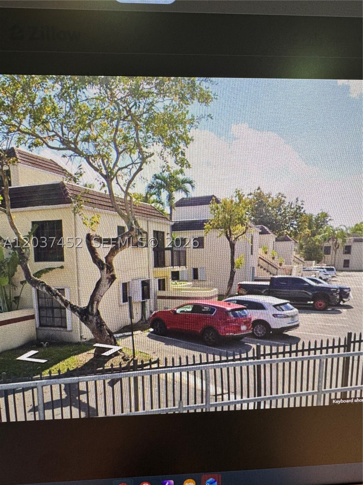 12910 SW 88th Ter B-203 — photo