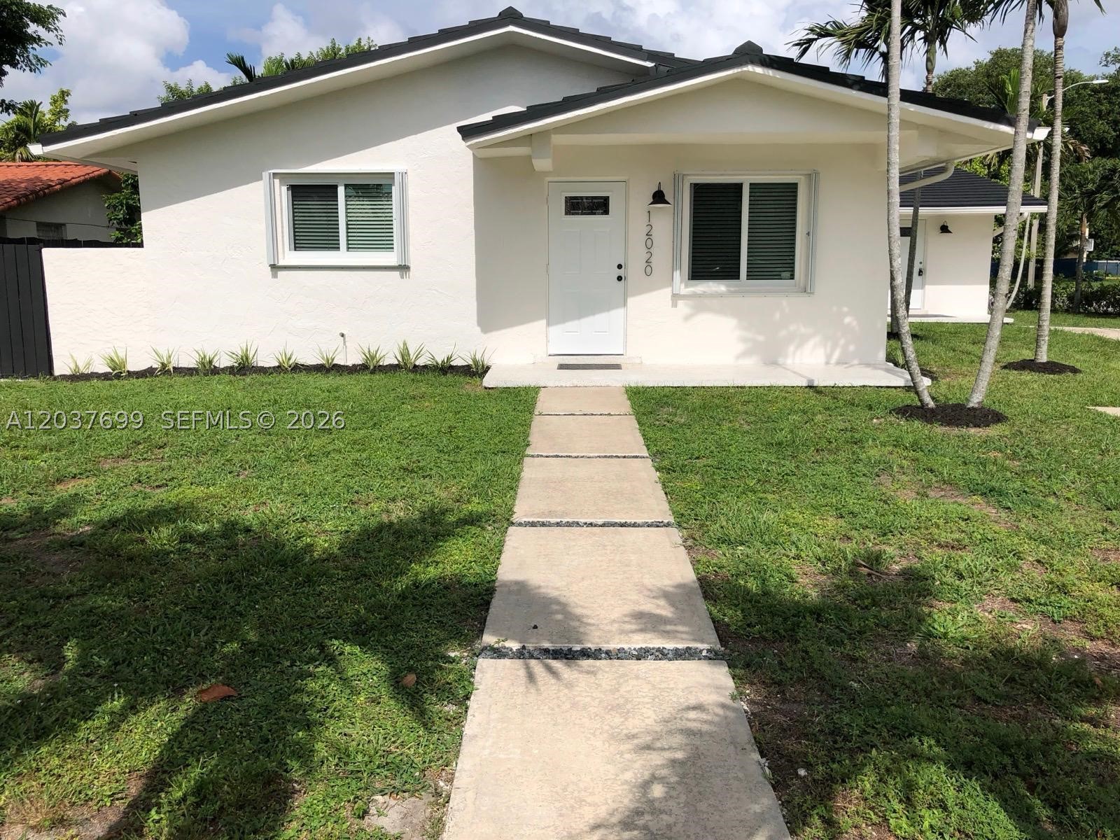 12020 NE 12th CT 12020 — photo