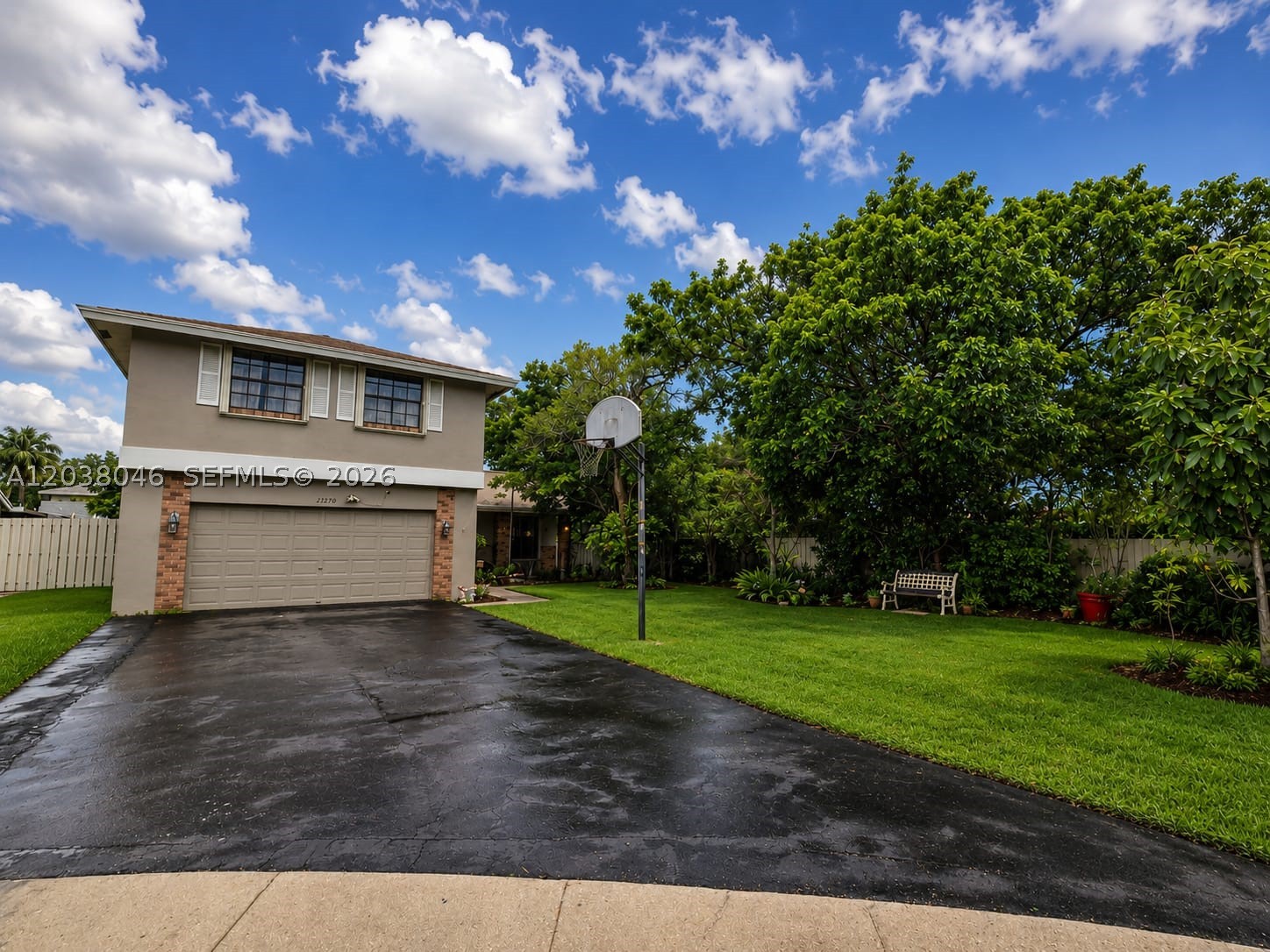 13870 Magnolia Ct — photo