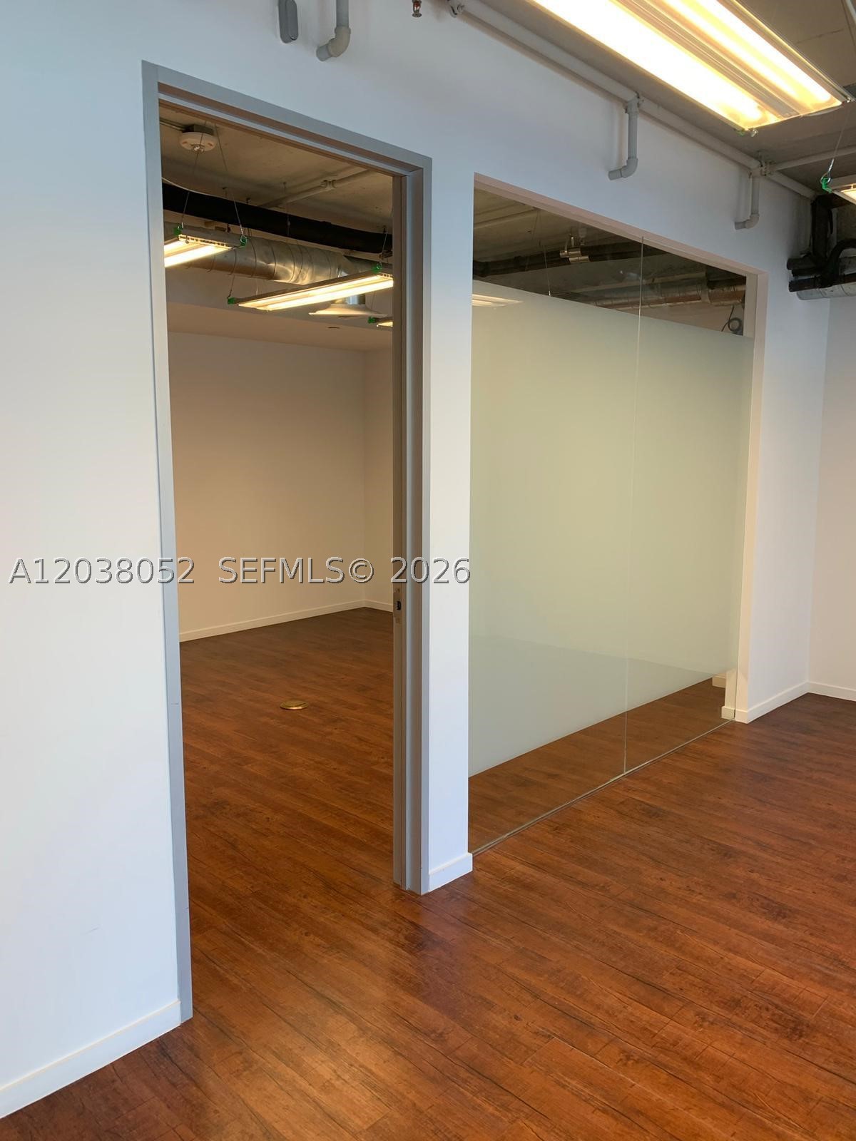 14 NE 1st Ave 1100-P, 1100-O, 1100-Q — photo
