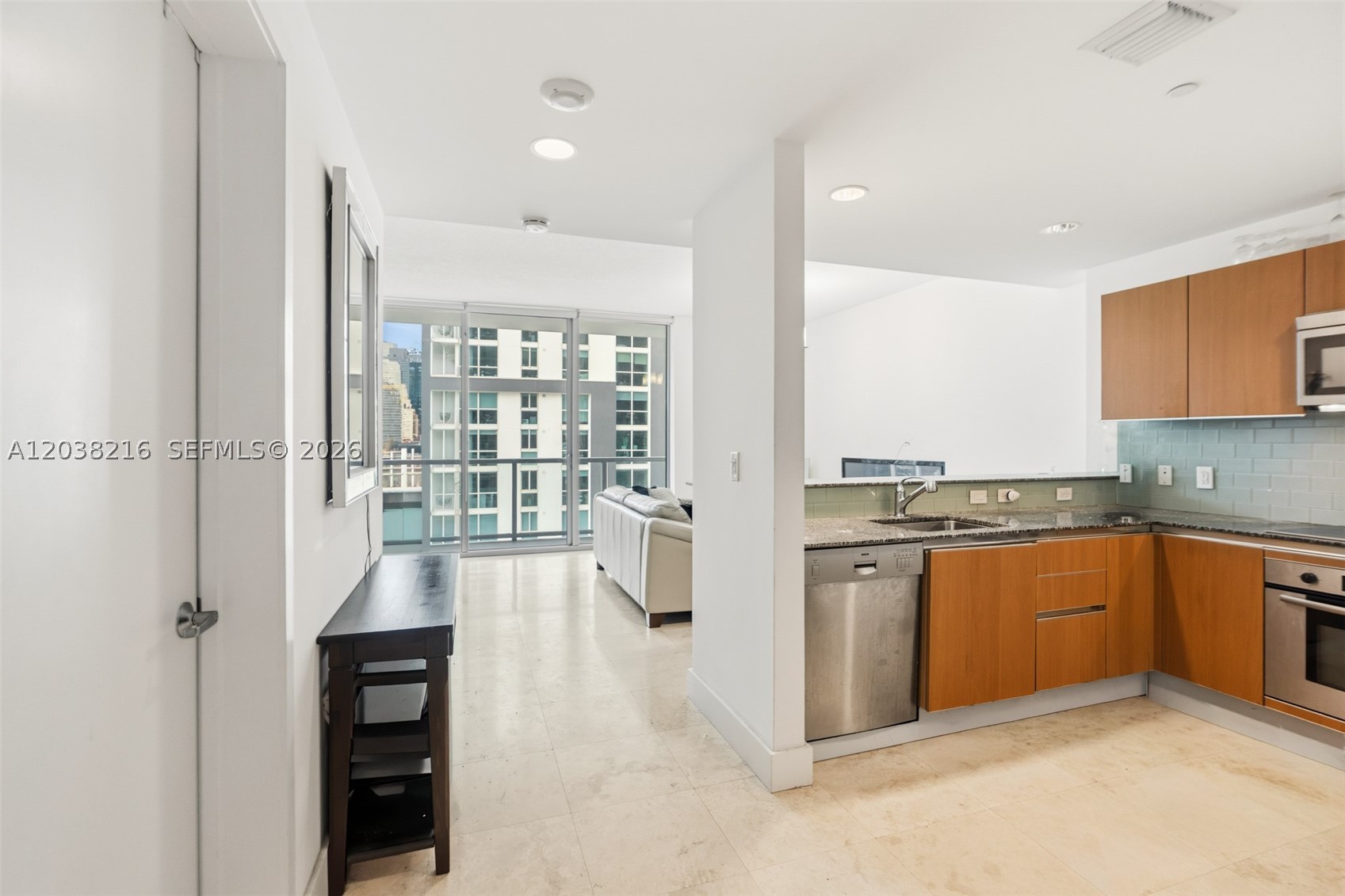 1050 Brickell Ave 2112 — photo
