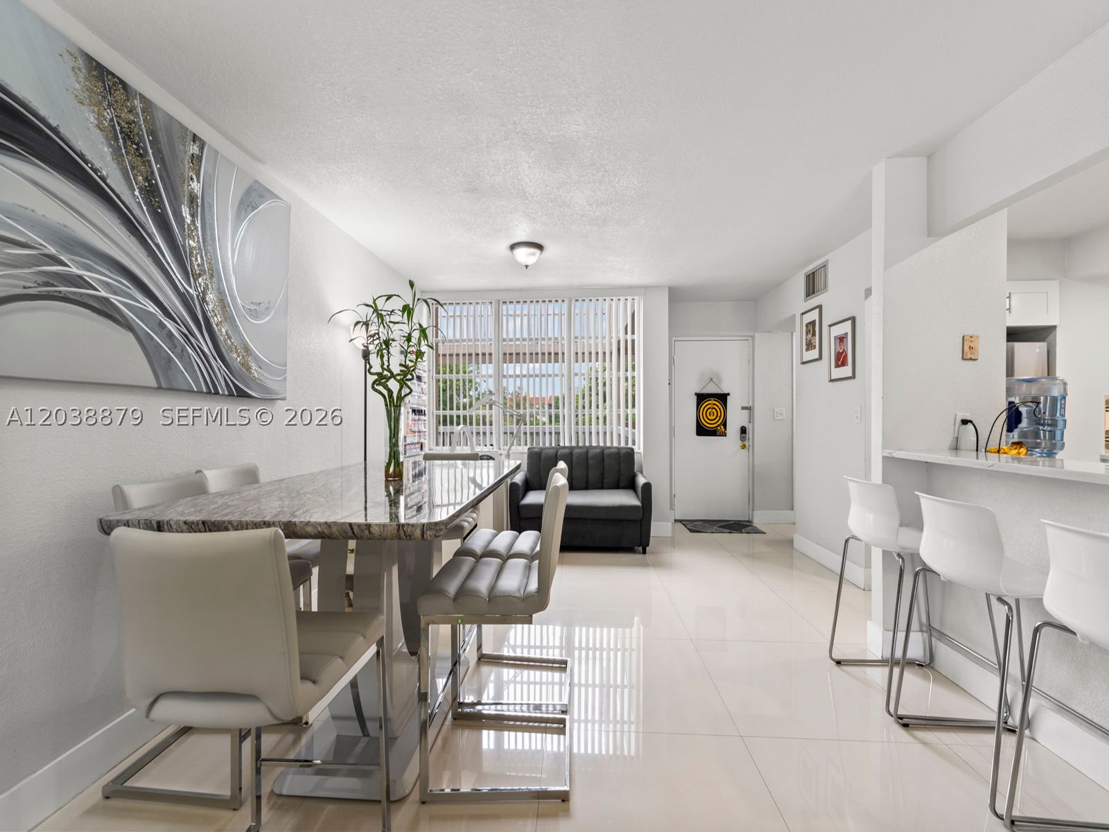 7021 Environ Blvd 320 — photo