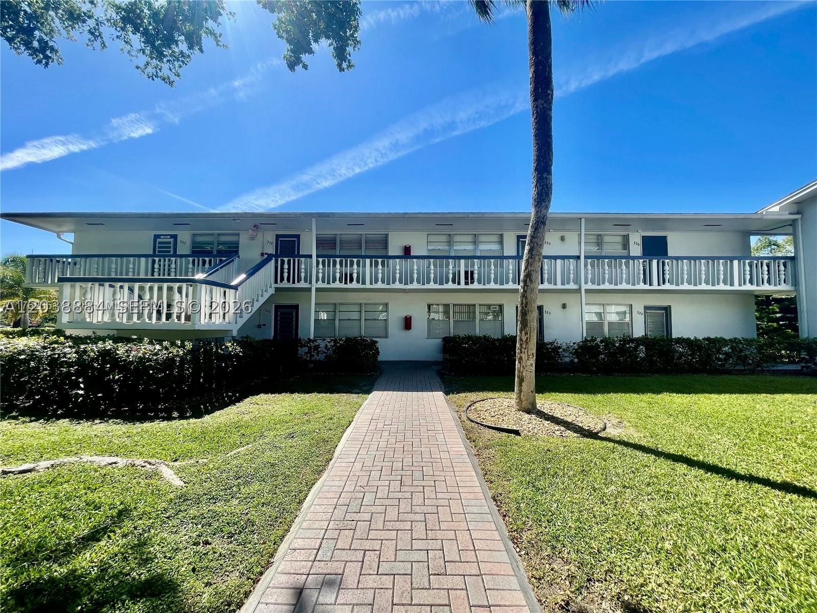 337 Durham J 337 — photo