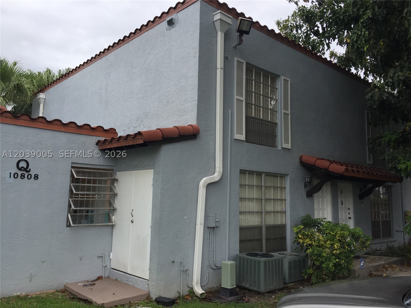 10808 N Kendall Dr Q-4 — photo