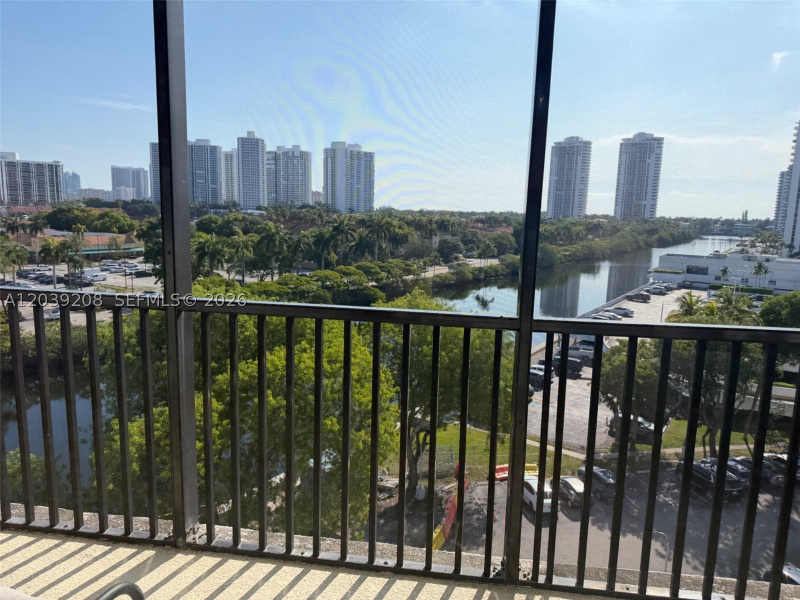 3475 N Country Club Dr 816 — photo
