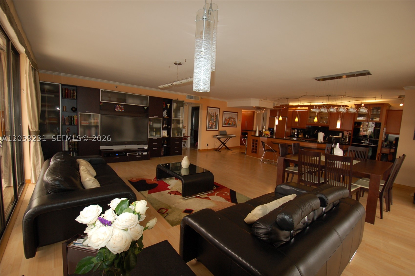 8877 Collins Ave 507 — photo