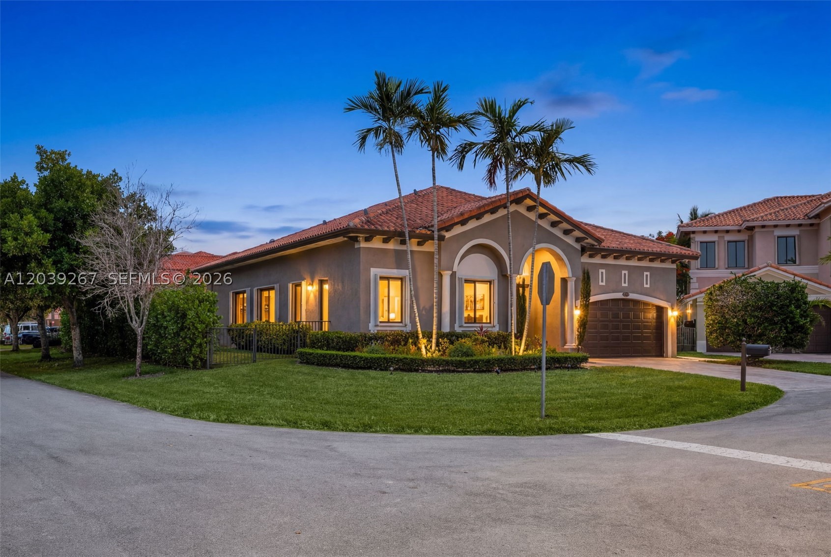 7563 SW 188th Ter — photo