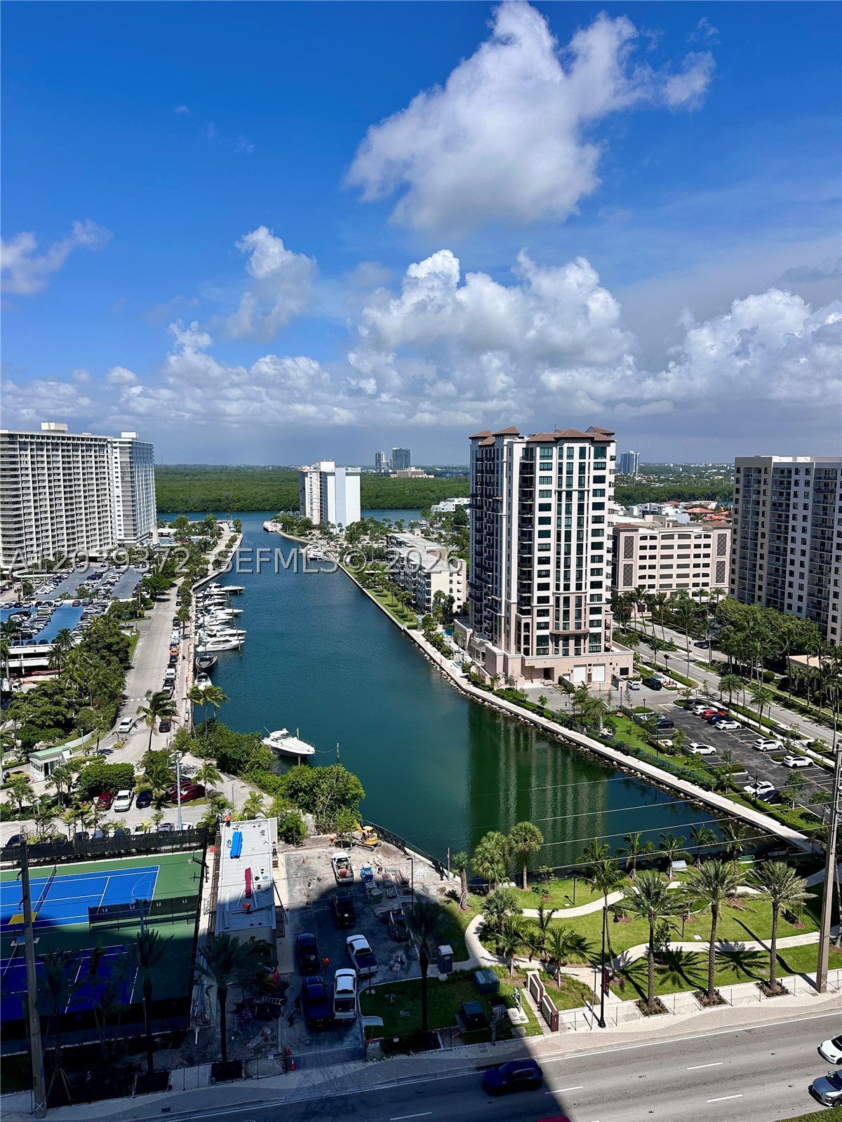 15811 Collins Ave 1505 — photo