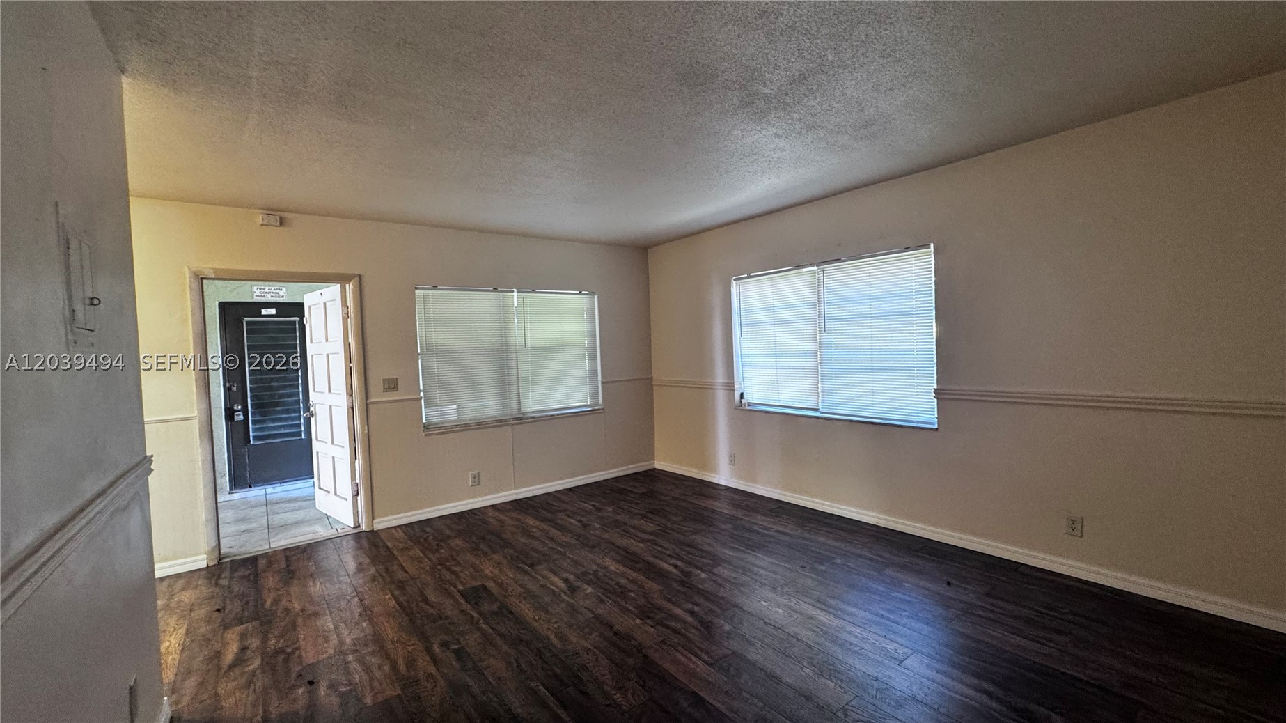 1522 NE 34th Ct 4 — photo