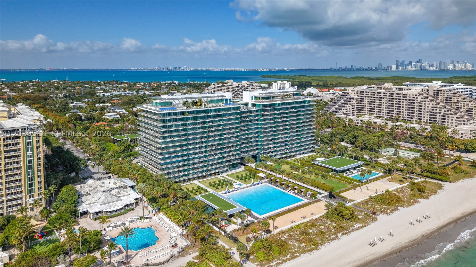 350 Ocean Dr 305N — photo