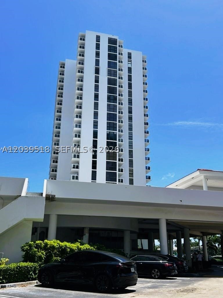 20515 E Country Club Dr 142 — photo