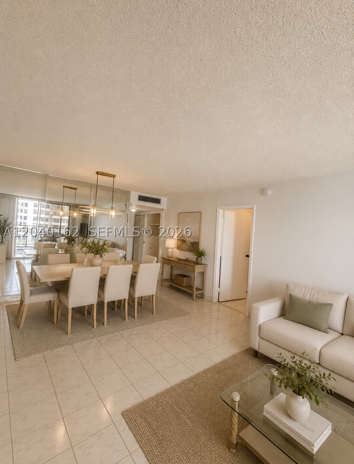 600 Three Islands Blvd 1015 — photo