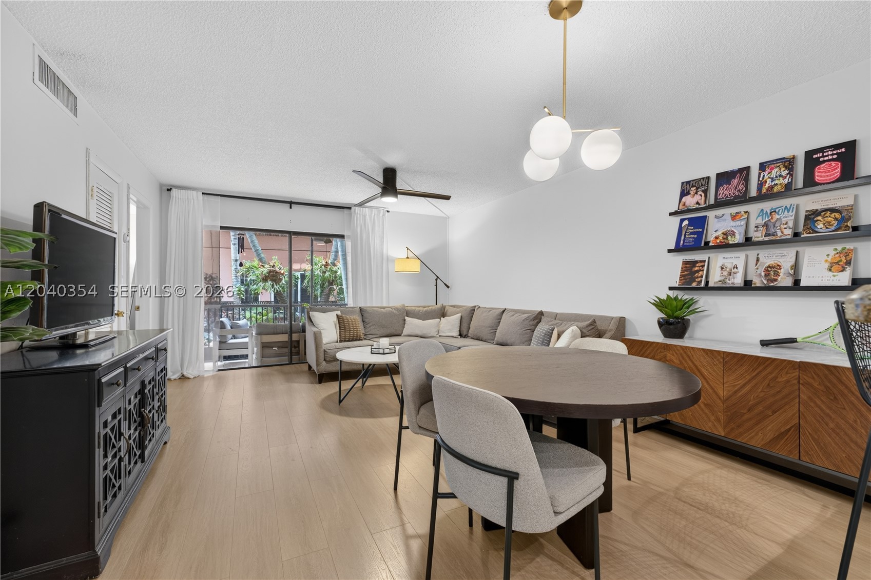 630 Tennis Club Dr 107 — photo