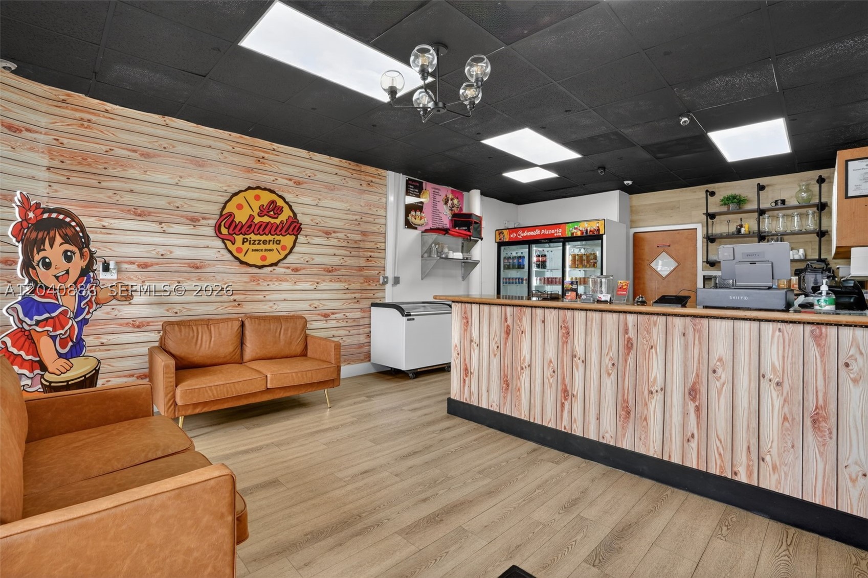 Established Cuban Style Pizzeria for Sale In Hialeah Gardens — photo