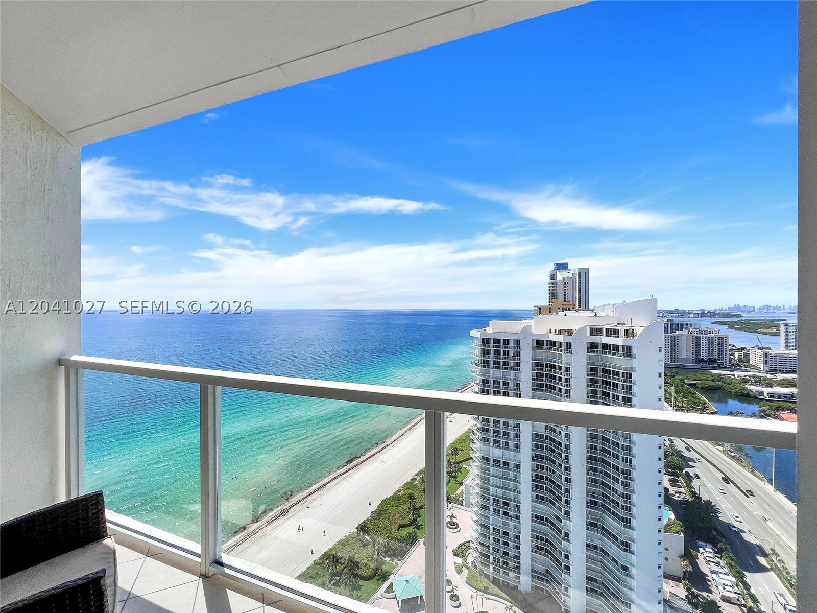 16699 Collins Ave 3309 — photo