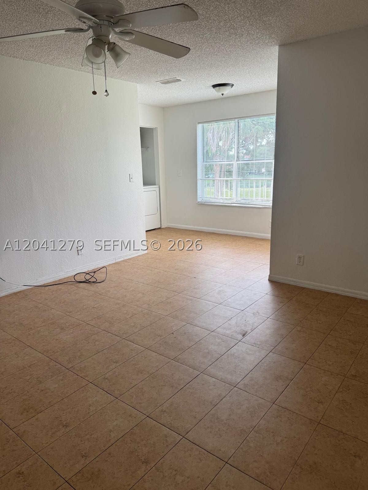 3400 N Pinewalk Dr N 924 — photo