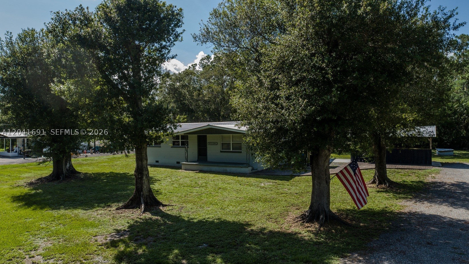 1270 Nobles Rd — photo