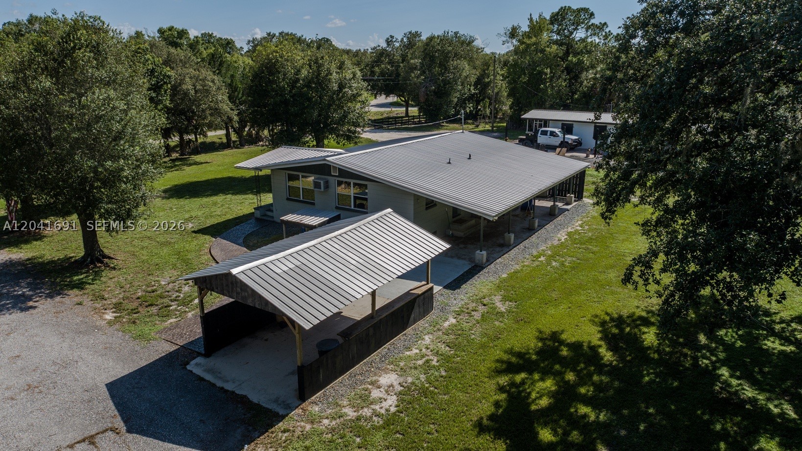 1270 Nobles Road, La Belle, FL 33935 — photo 3