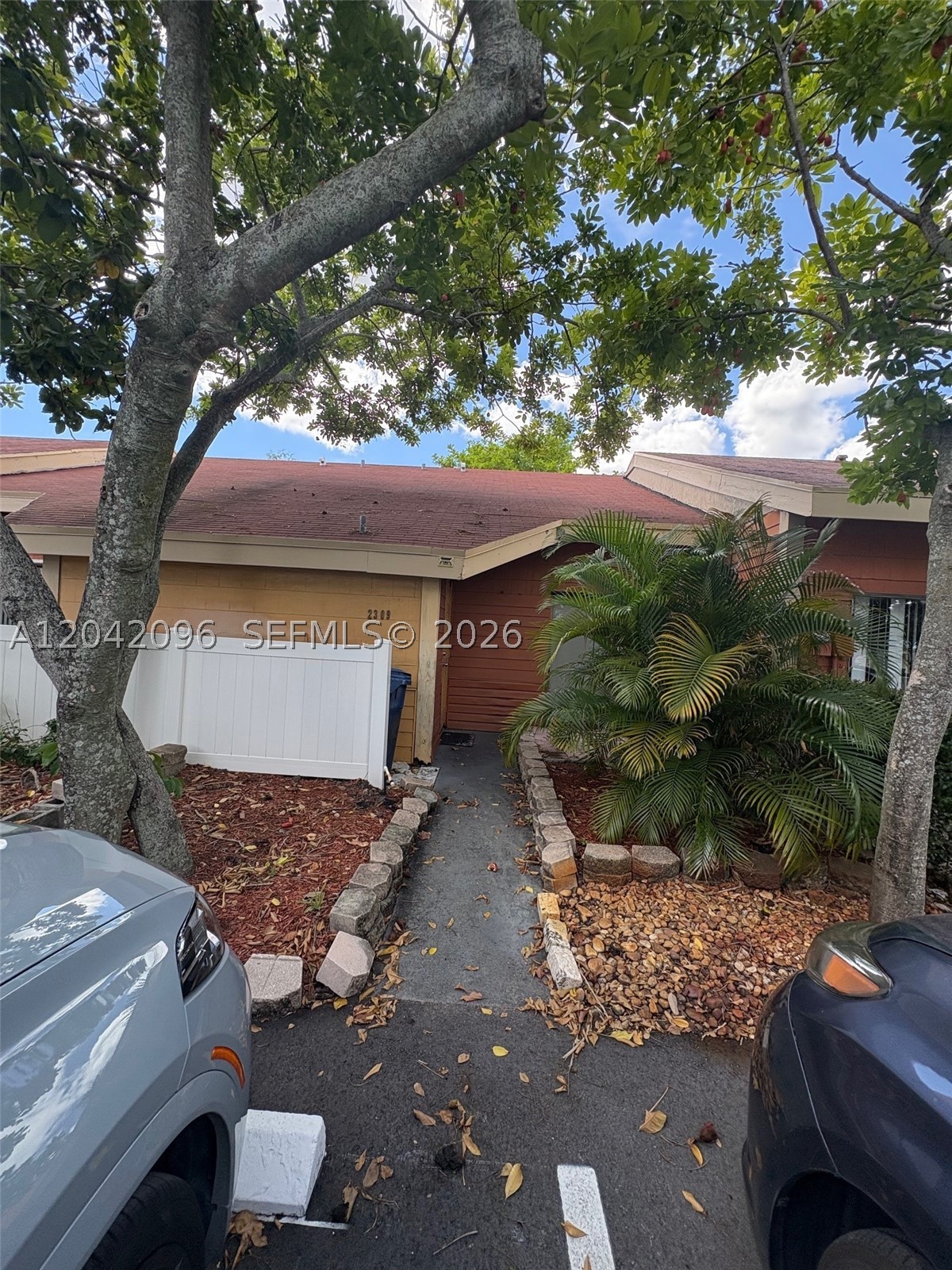 2309 NW 55th Ave — photo