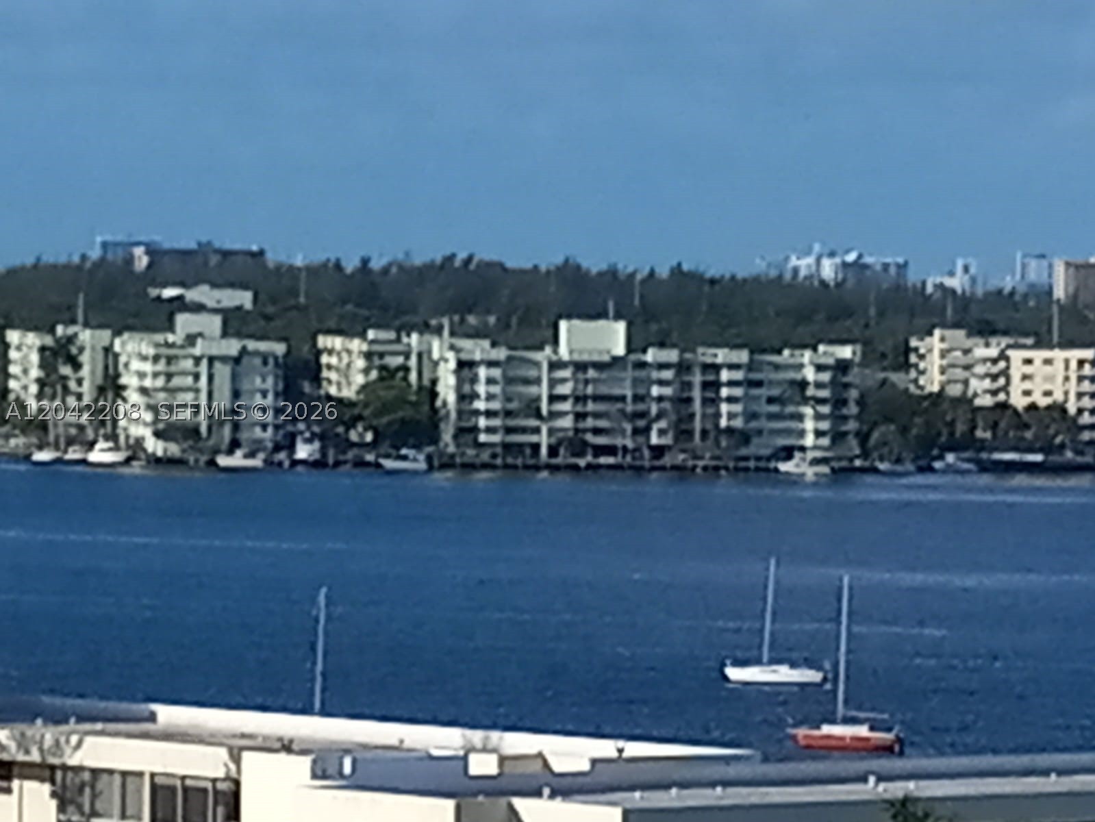 18021 Biscayne Blvd 1101 — photo