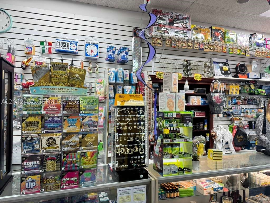 Convenience Store for Sale — photo