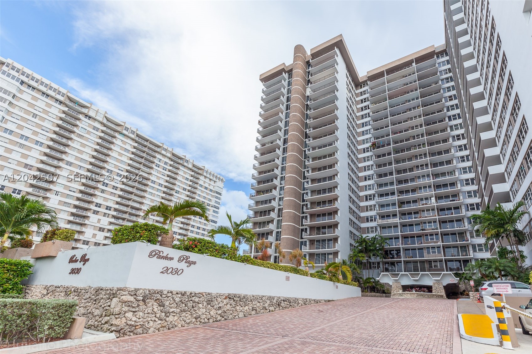 2030 S Ocean Dr 412 — photo