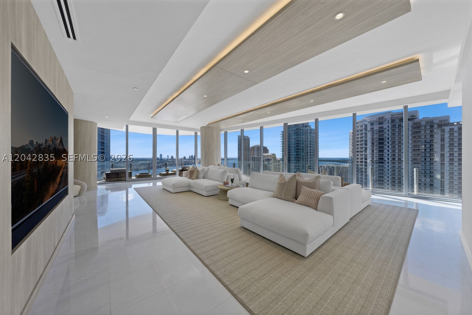 300 Biscayne Boulevard Way 2701 — photo