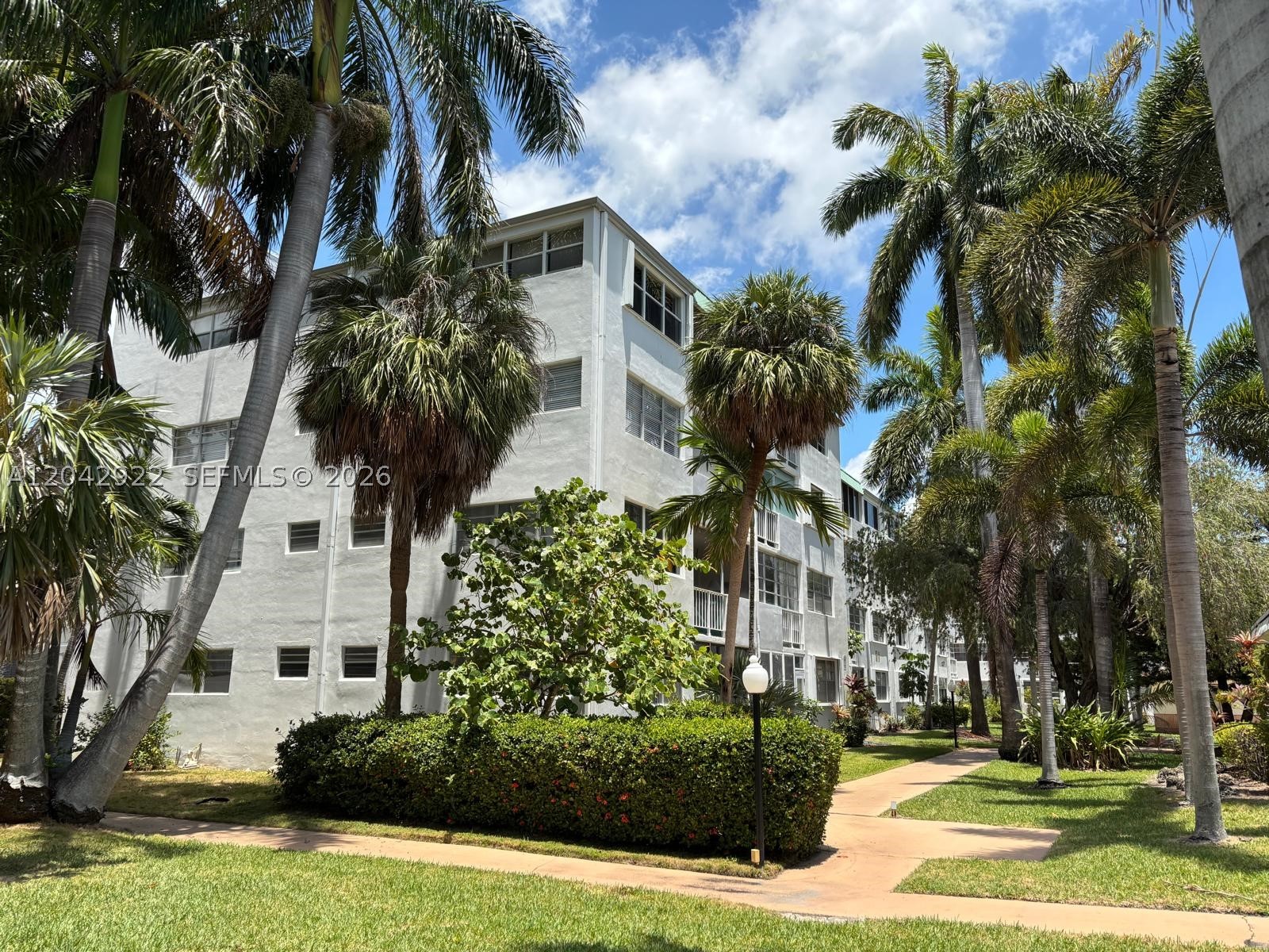 1333 E Hallandale Beach Blvd 134 — photo