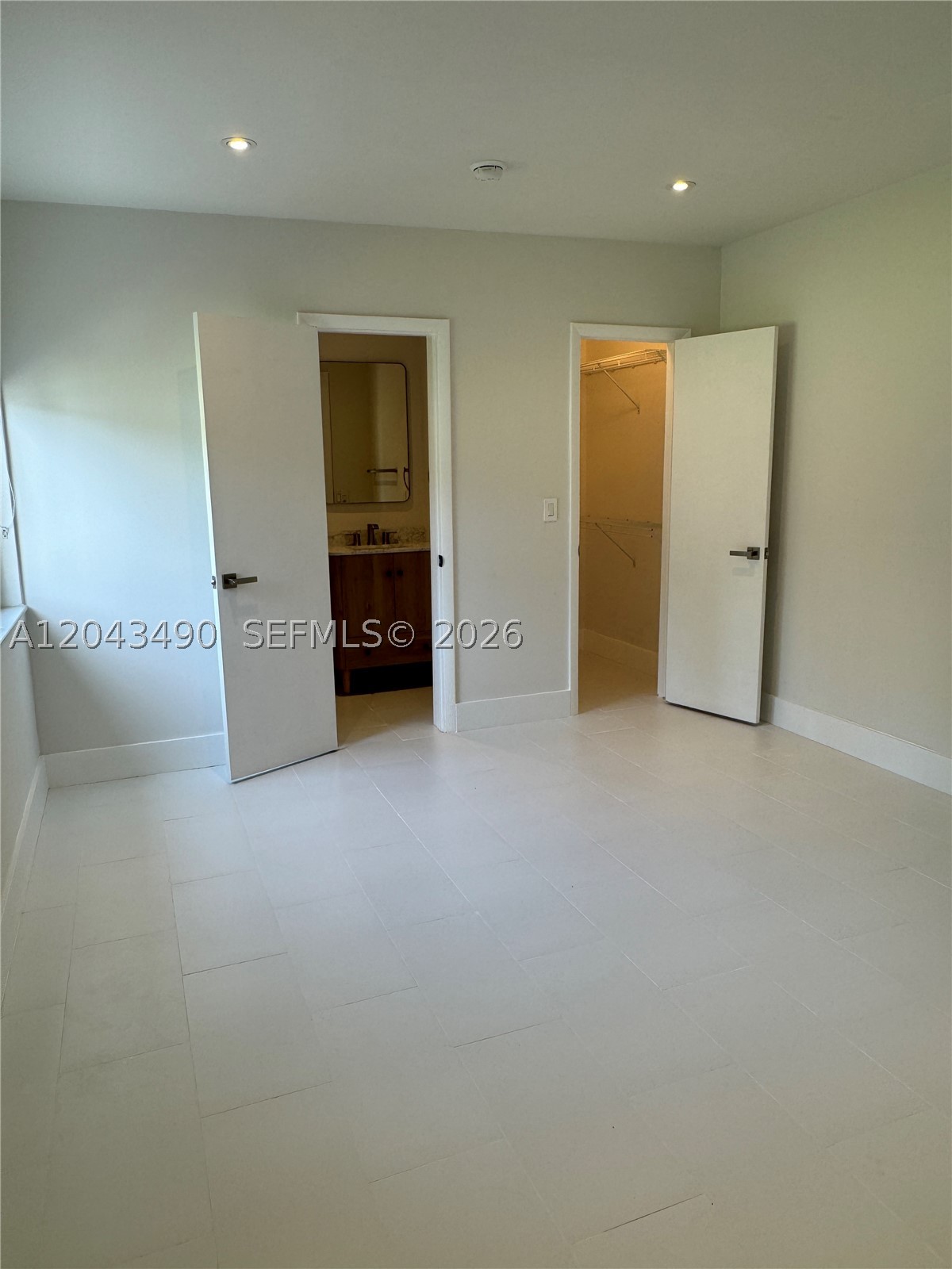 951 E 32nd Street, Hialeah, FL 33013 — photo 3