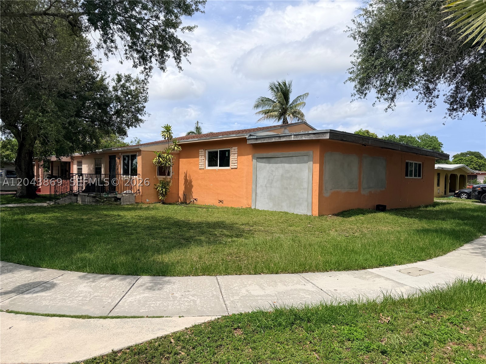 13105 NW 12th Ave — photo