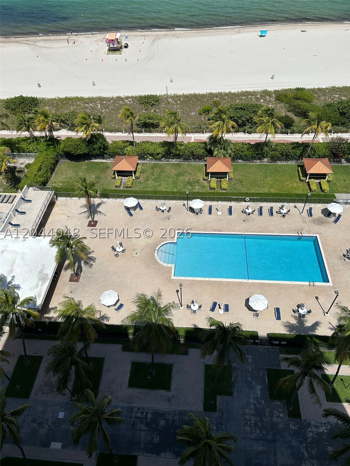 2625 Collins Ave 1805 — photo