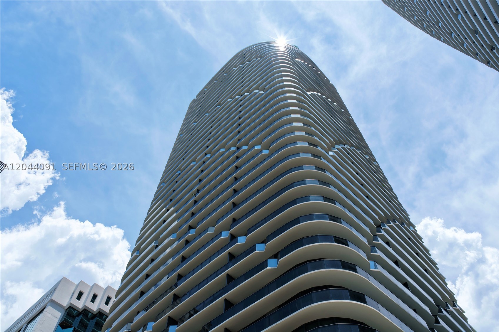 55 SW 9th St 2208 — photo