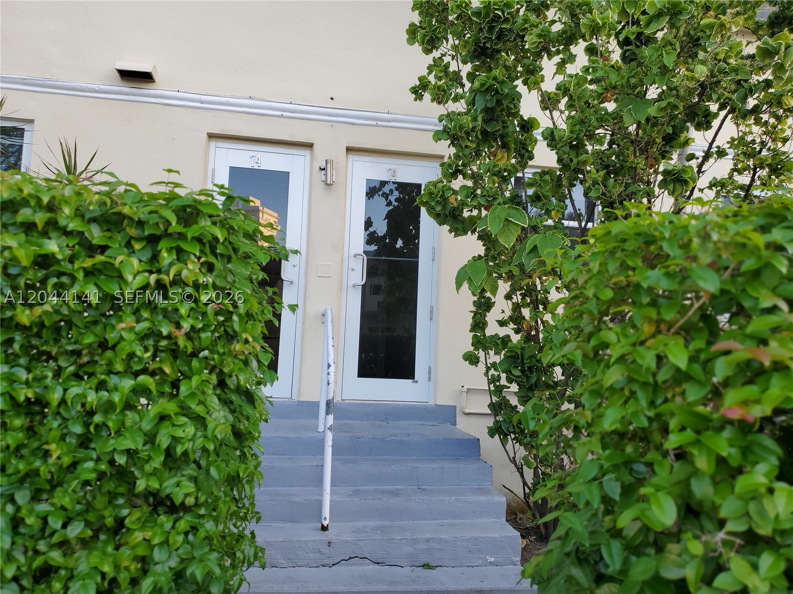 10074 E Bay Harbor Dr 74a — photo