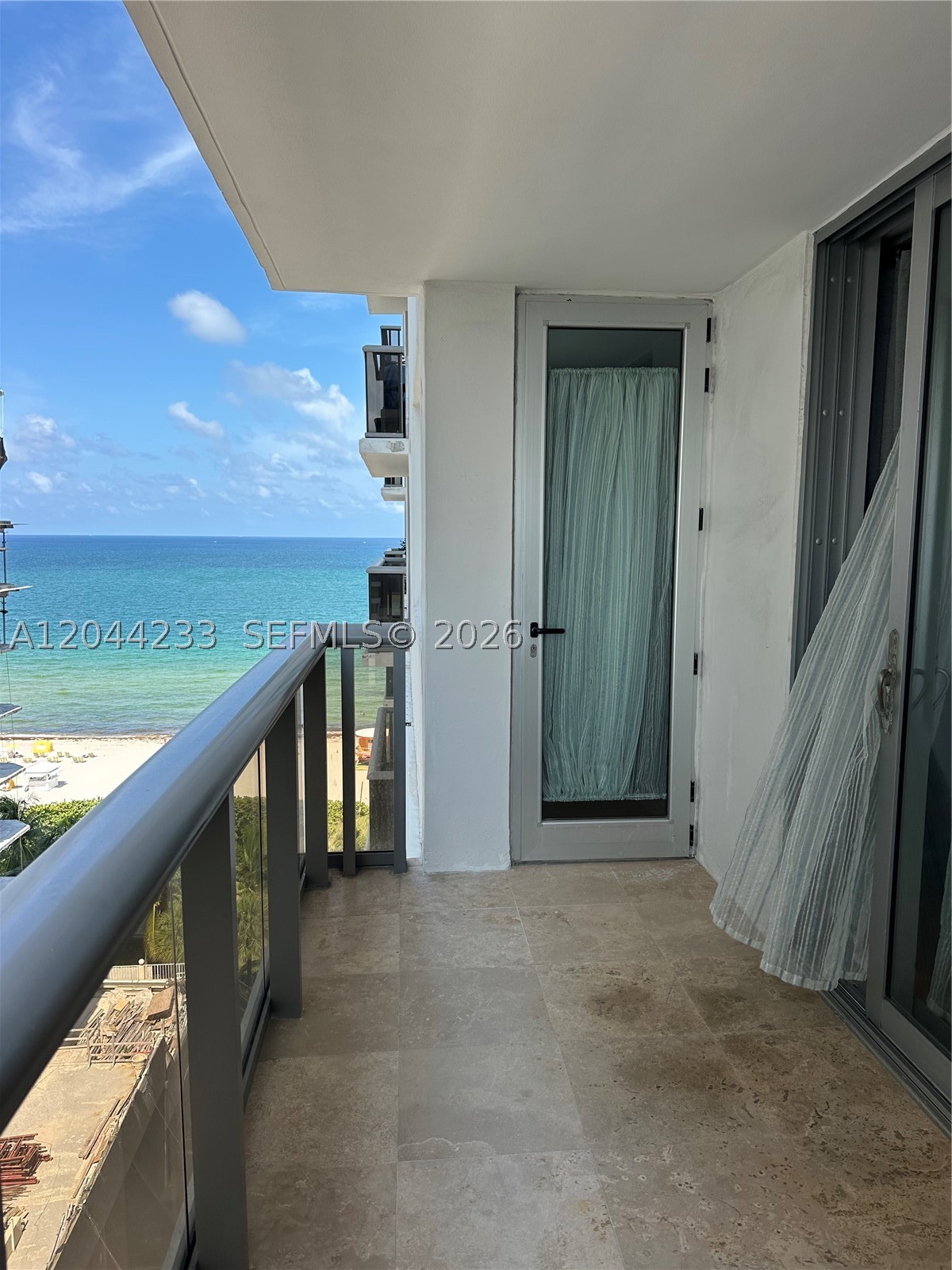 6039 Collins Ave 1205 — photo