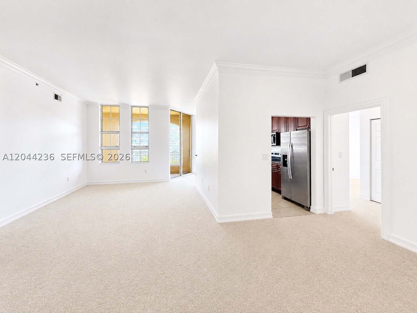 3001 NE 185th St 515 — photo