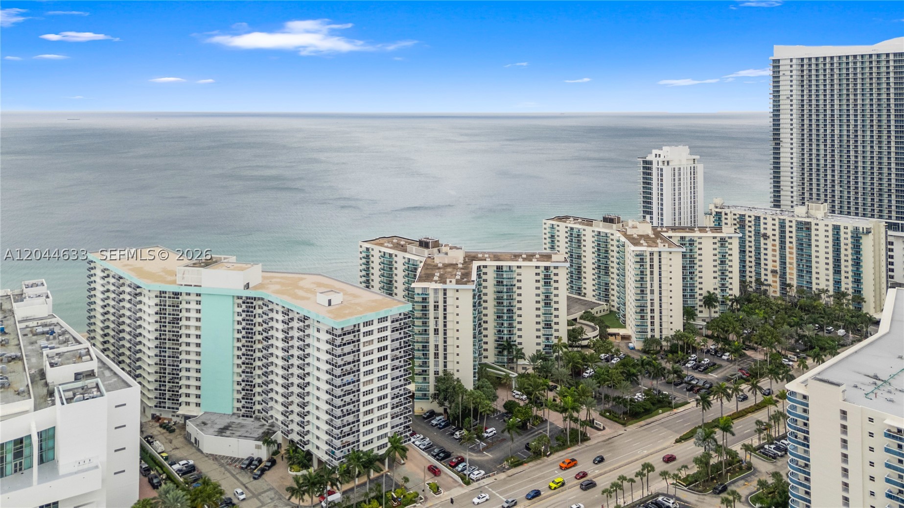 3725 S Ocean Dr 1117 — photo