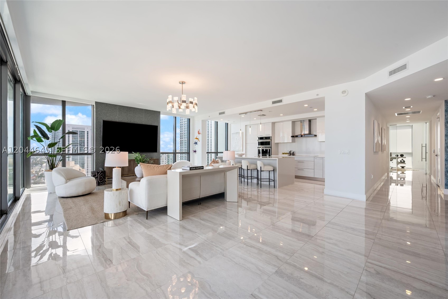 100 E Las Olas Blvd 3201 — photo