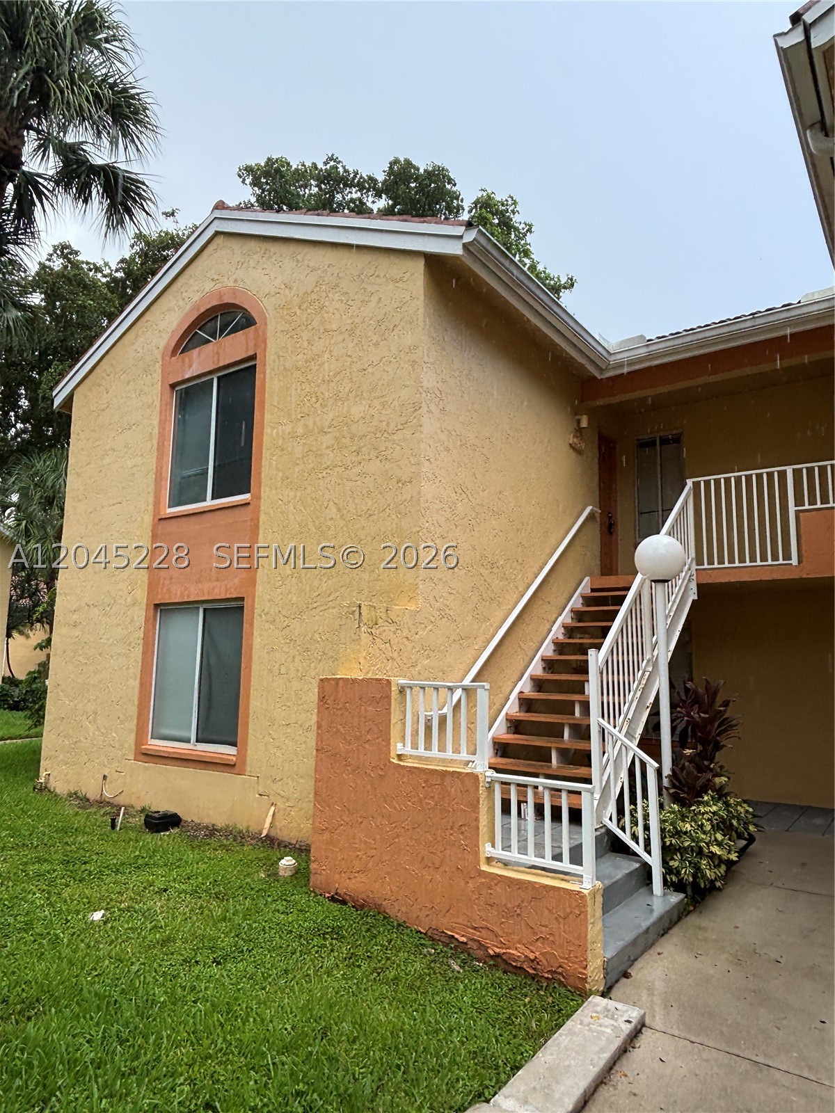 1040 Coral Club Dr 1040 — photo