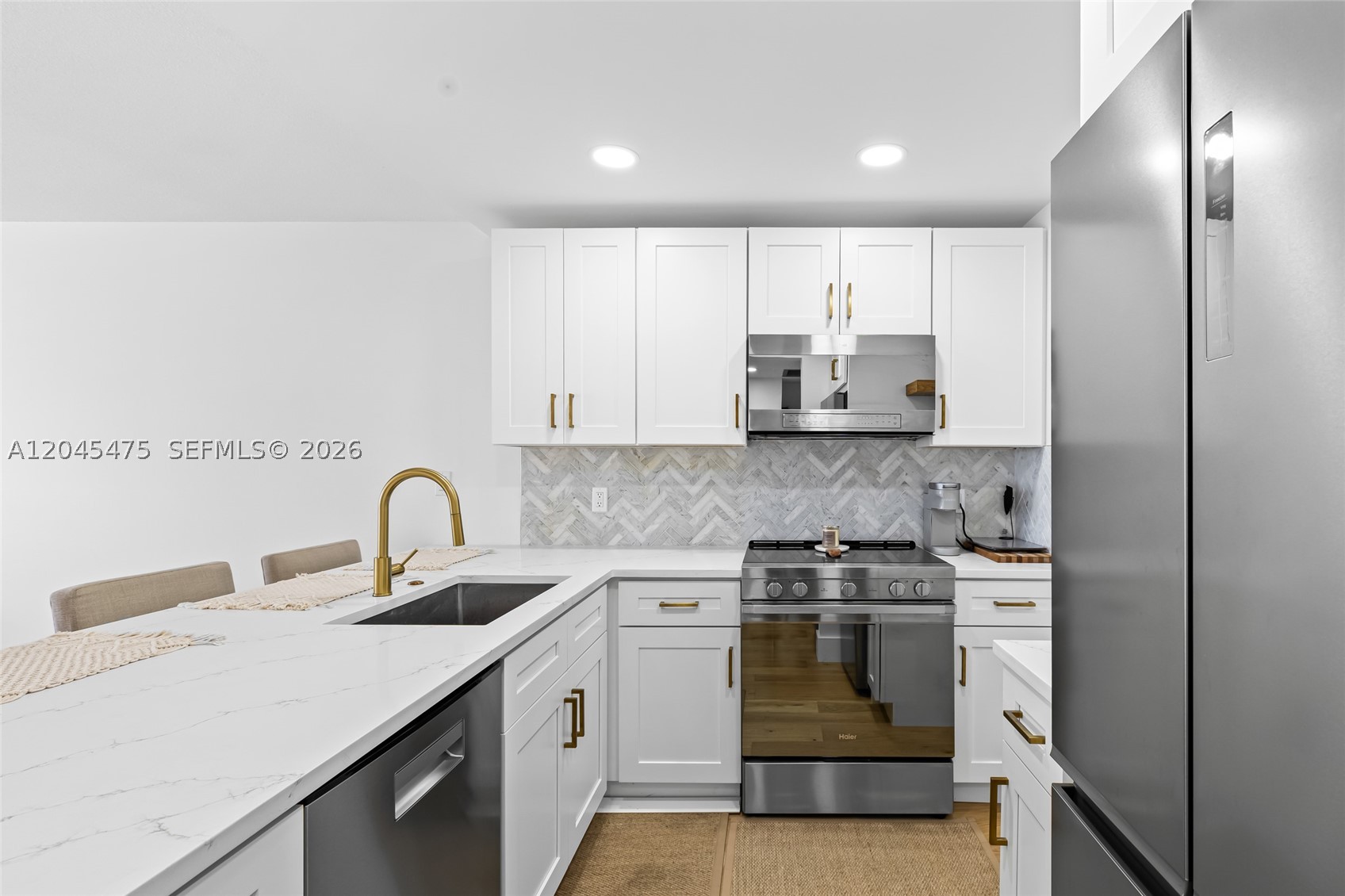 301 N Ocean Blvd 302 — photo