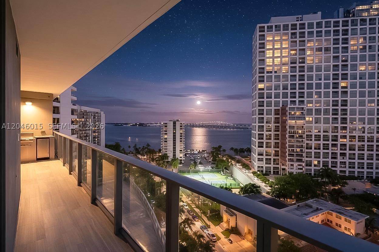 1451 Brickell Ave 1404 — photo