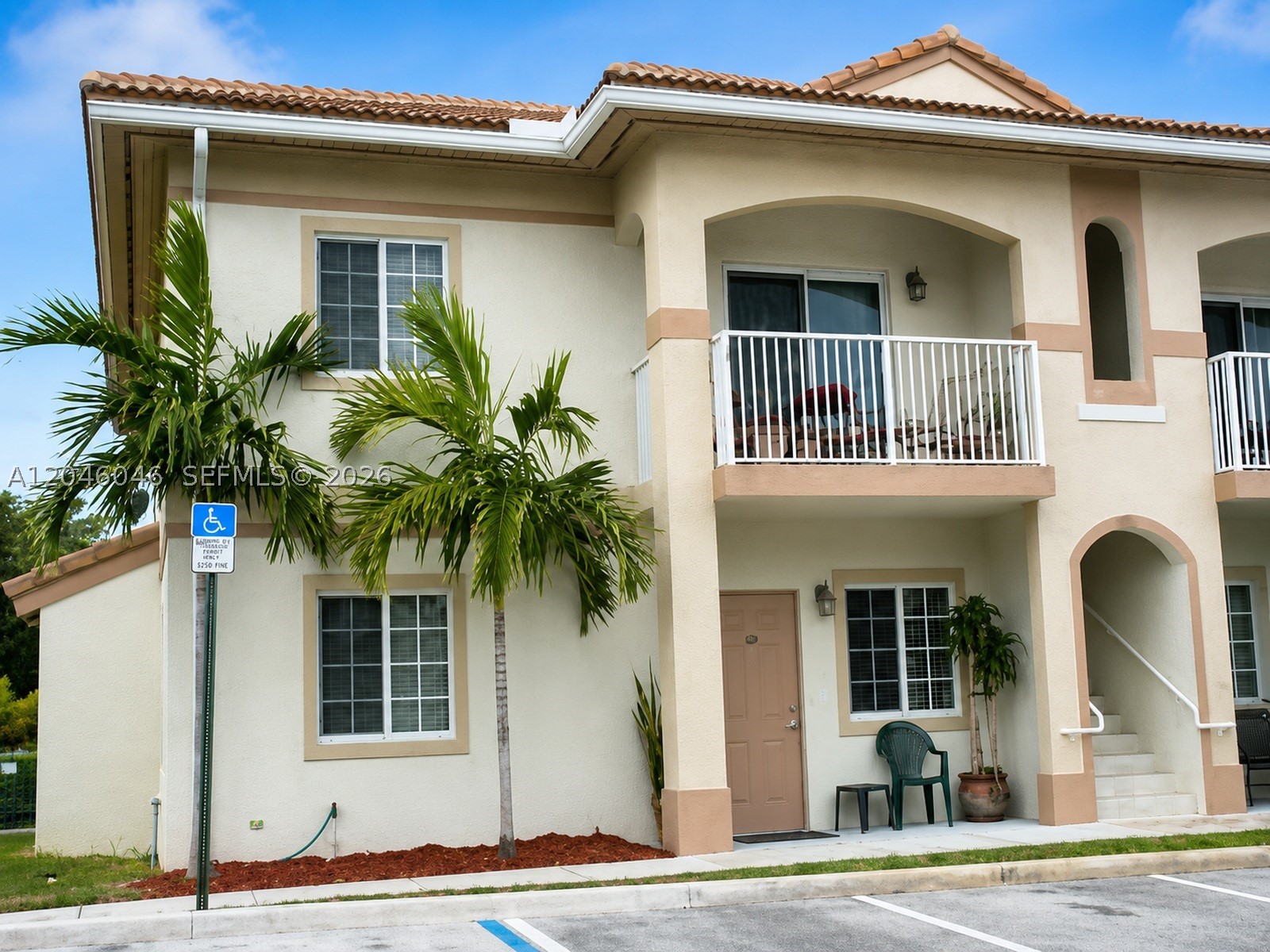 4950 Washington St 12-4 — photo
