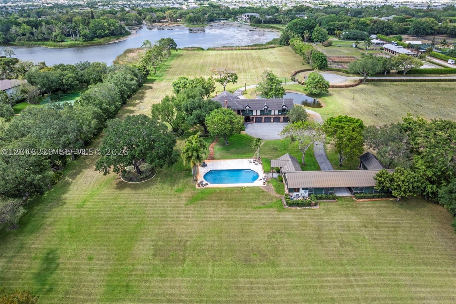 8705 Surrey Ln — photo
