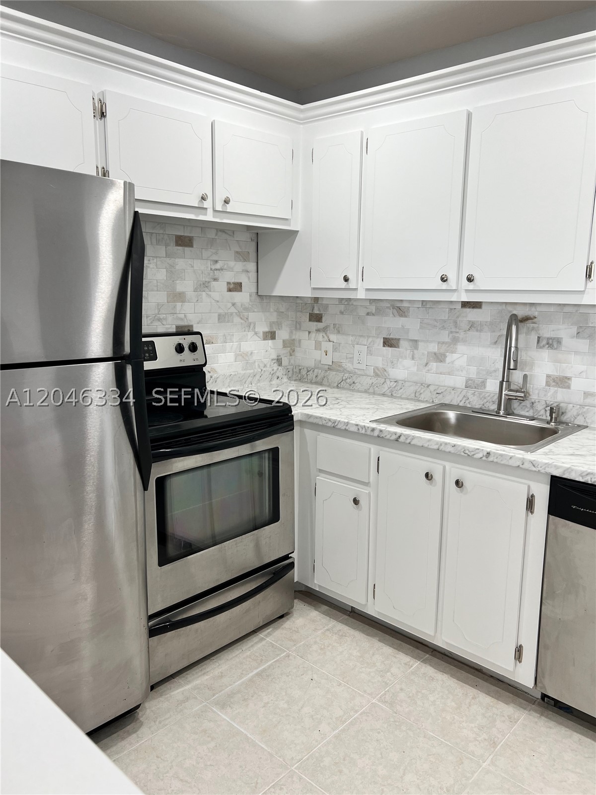 359 Preston I I — photo