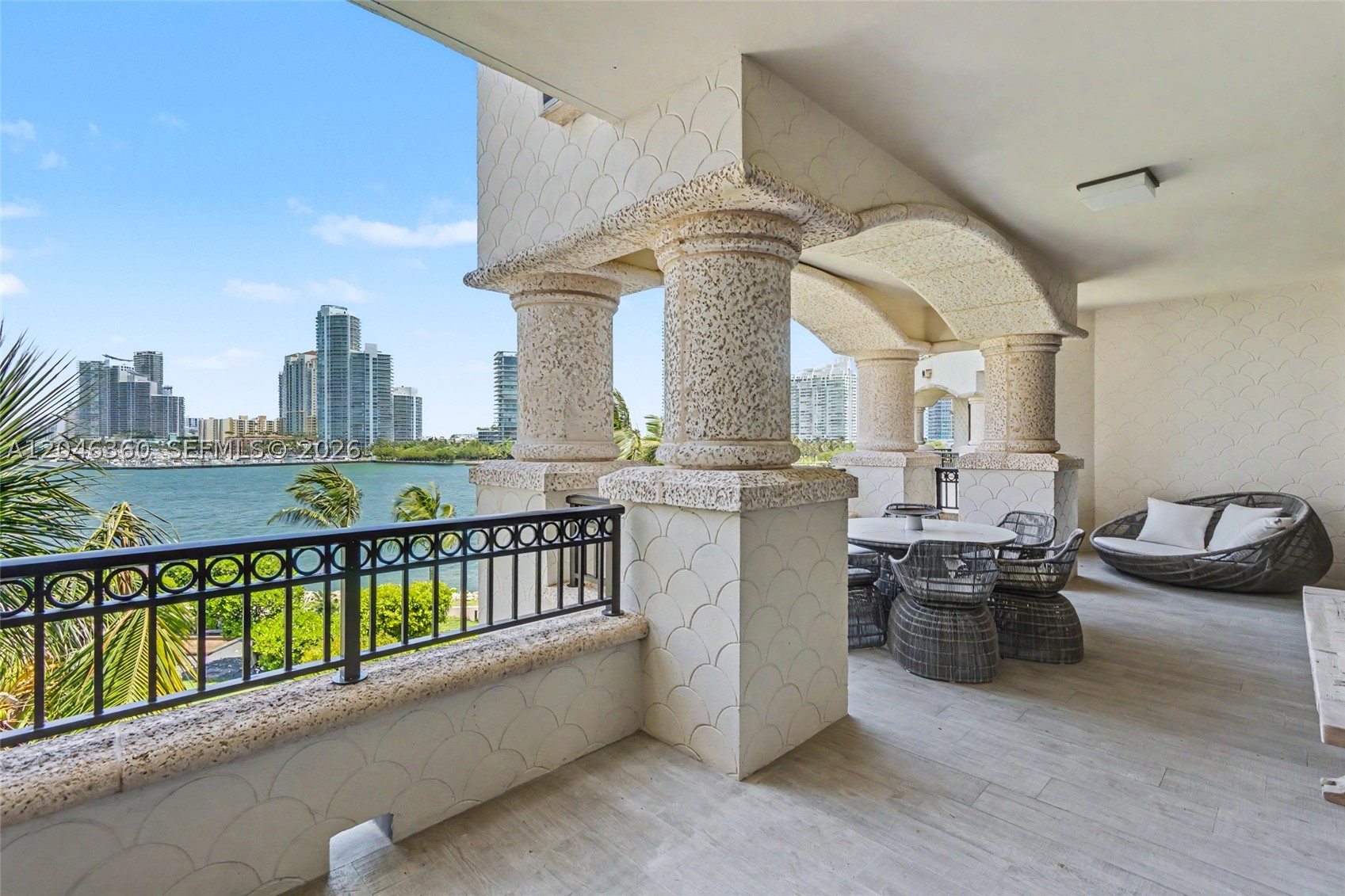 7042 Fisher Island Dr 7042 — photo