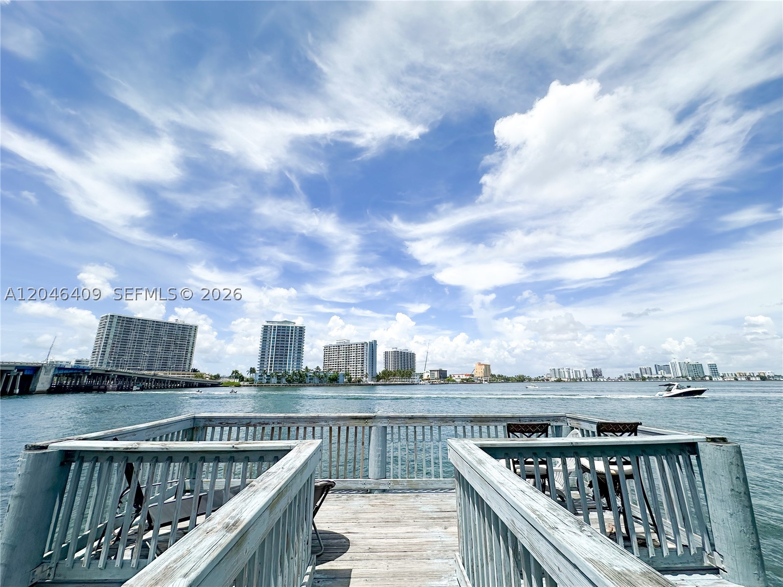 2130/2140 Bay Dr — photo