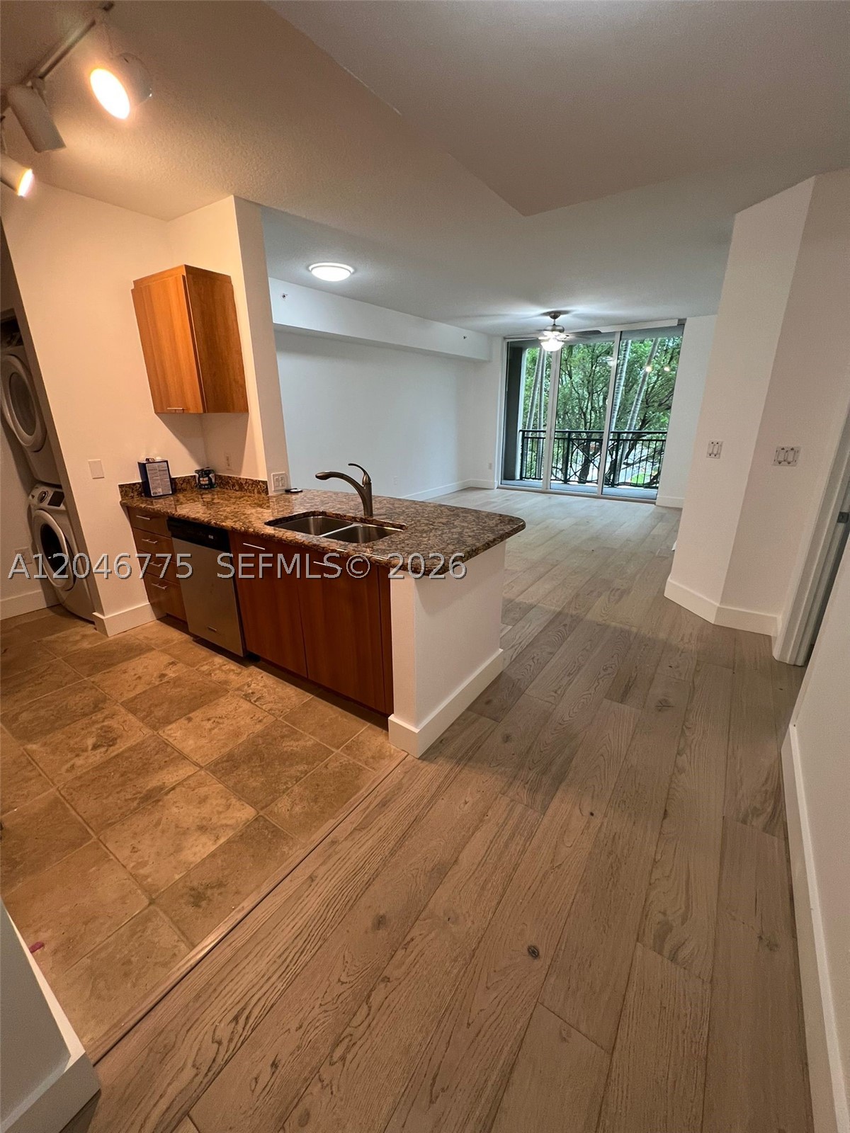 510 NW 84th Ave 205 — photo