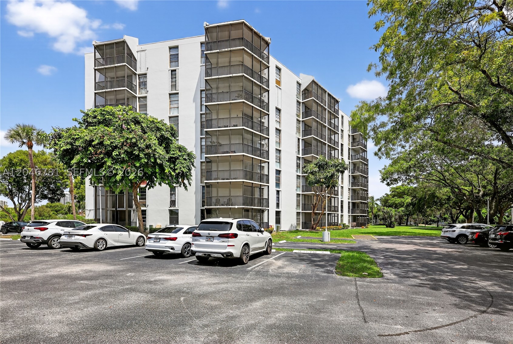 3401 N Country Club Dr 109 — photo