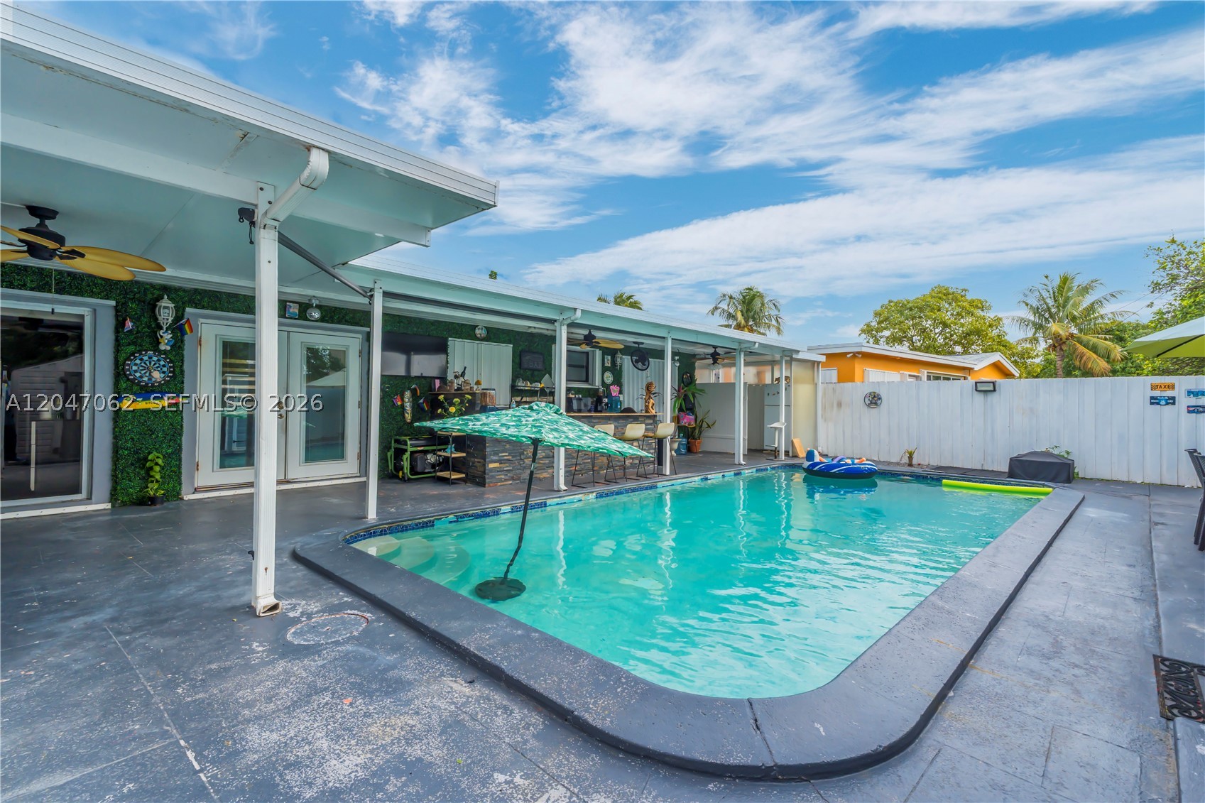 7630 Plantation Blvd — photo