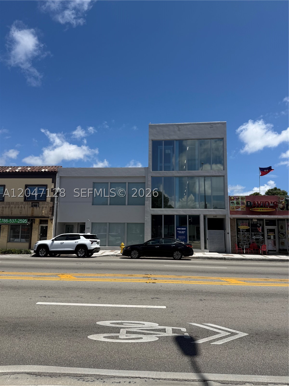 645 NE 125th St a-G — photo
